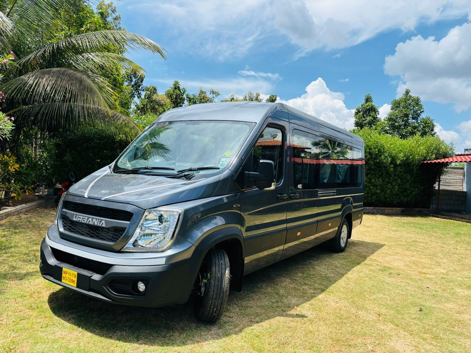 Force Urbania on rent in Bangalore — Buddiez Holidays