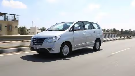 Toyota Innova on rent in Bangalore — Buddiez Holidays